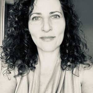 Meet your Posher, Tania